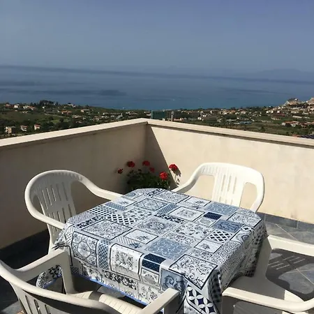 Balconcino Degli Innamorati Tropea