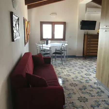 Balconcino Degli Innamorati Tropea Гостевой дом