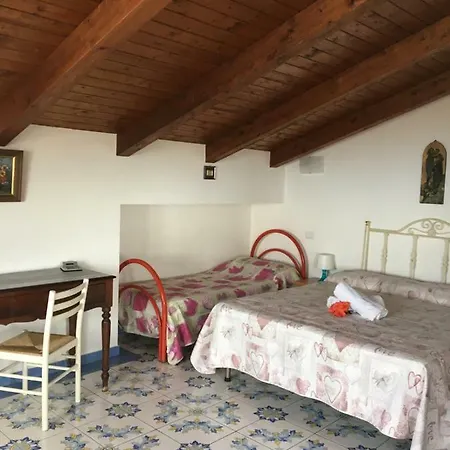 Гостевой дом Balconcino Degli Innamorati Tropea Санта-Доменика