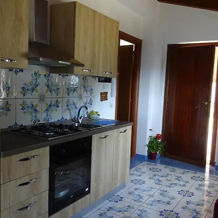 Гостевой дом Balconcino Degli Innamorati Tropea