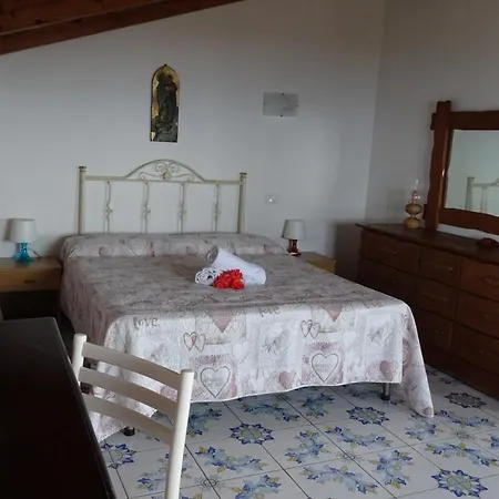 게스트하우스 Balconcino Degli Innamorati Tropea 산타도메니카