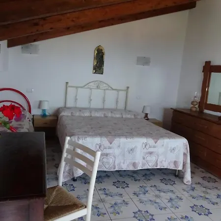 Balconcino Degli Innamorati Tropea 4* Санта-Доменика