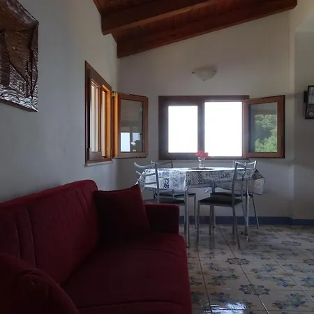 Balconcino Degli Innamorati Tropea 4* Санта-Доменика