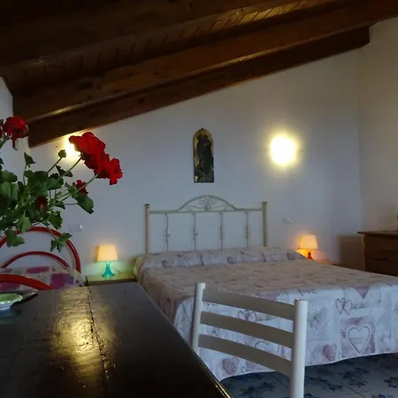 게스트하우스 Balconcino Degli Innamorati Tropea 산타도메니카