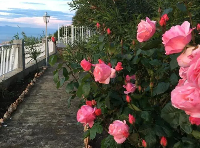Balconcino Degli Innamorati Tropea סנטה דומניקה