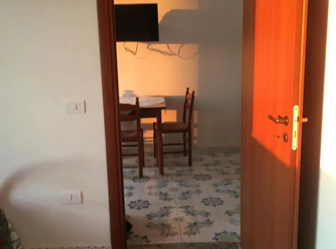 Balconcino Degli Innamorati Tropea בית הארחה