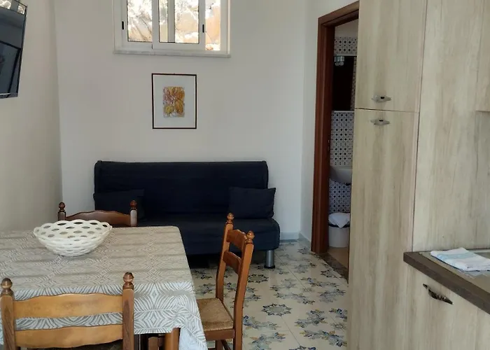 Balconcino Degli Innamorati Tropea