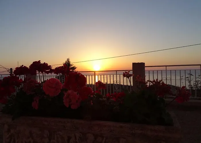 Balconcino Degli Innamorati Tropea 4*