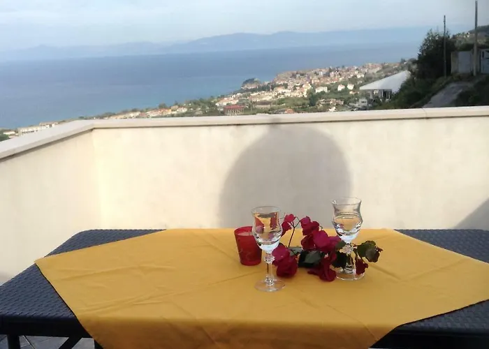 Balconcino Degli Innamorati Tropea סנטה דומניקה