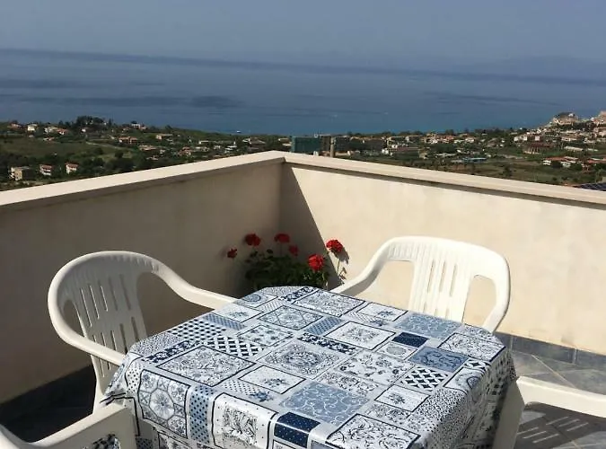 Balconcino Degli Innamorati Tropea