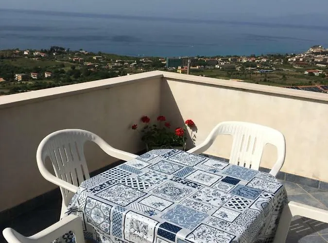 Balconcino Degli Innamorati Tropea סנטה דומניקה