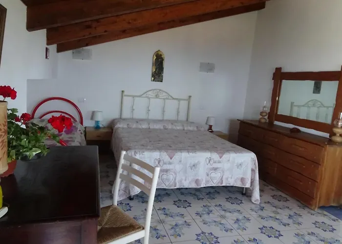 Balconcino Degli Innamorati Tropea 4* סנטה דומניקה